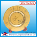 Engraving Matt Gold Zinc Alloy Round Medallion with Wood Stand
